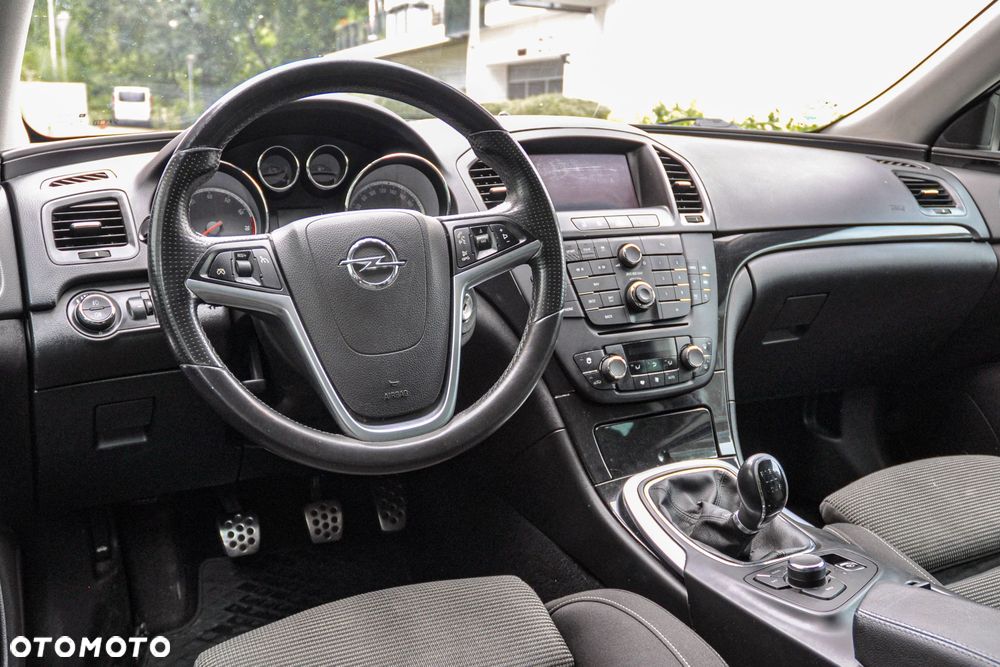 Opel Insignia - 9