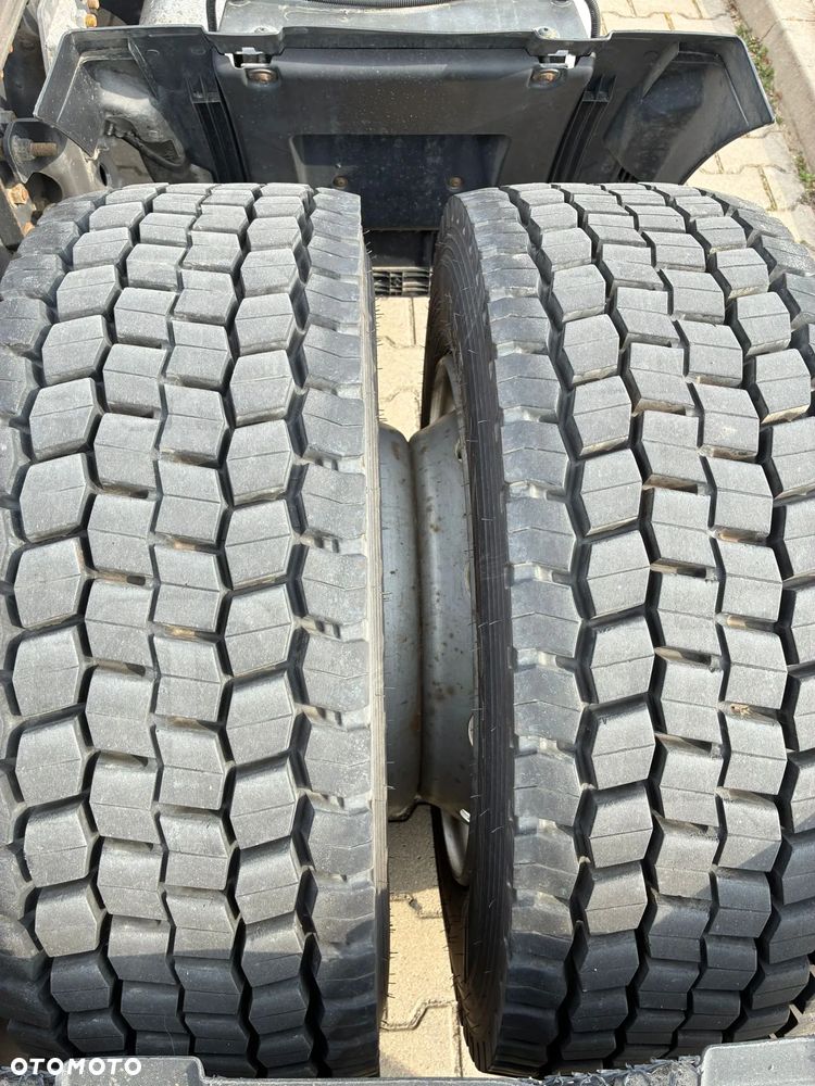 Renault T480 X_LOW - 12