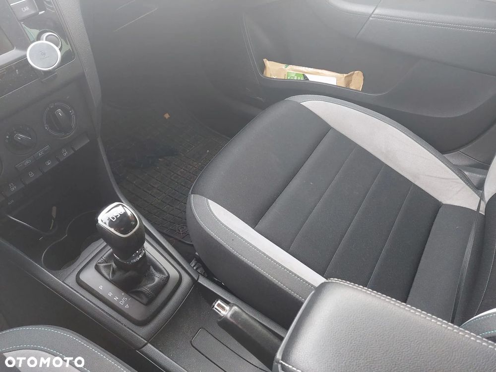 Skoda RAPID Spb 1.4 TSI Ambition DSG - 8