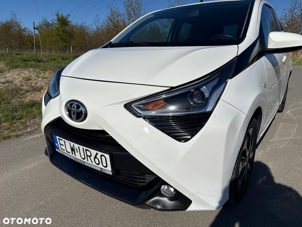 Toyota Aygo x-play connect - 6