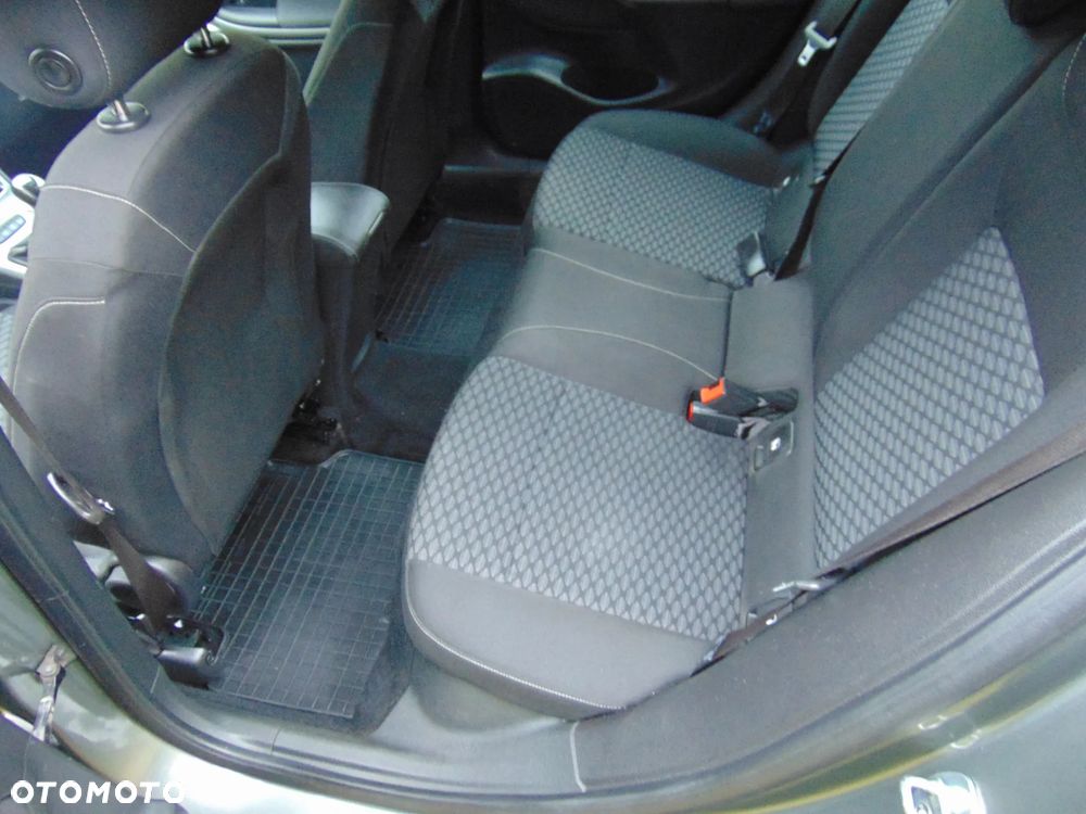 Opel Astra 1.4 Turbo Innovation - 23