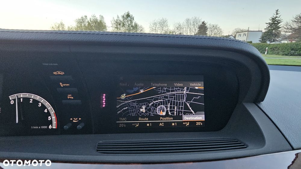 Mercedes-Benz Klasa S 350 CDI 4Matic DPF 7G-TRONIC BlueEFFICIENCY - 32