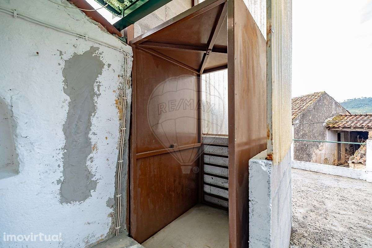 Moradia T1 para venda - Grande imagem: 3/26