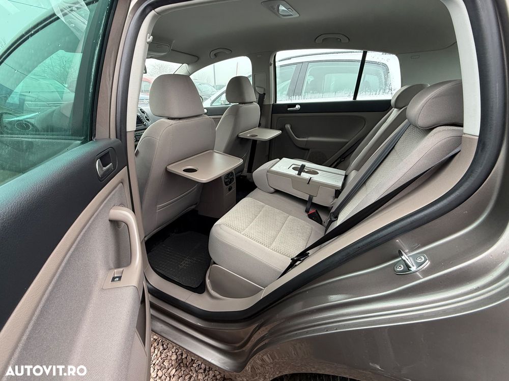 Volkswagen Golf Plus 1.4 TSI Comfortline - 8