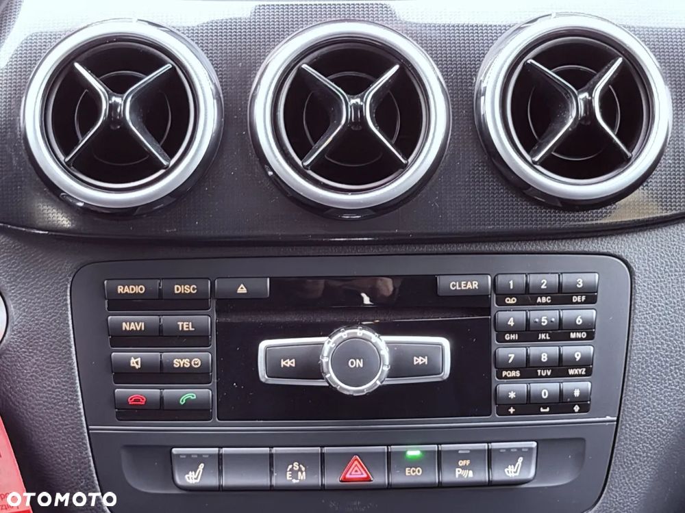 Mercedes-Benz Klasa B 200 7G-DCT Edition - 31