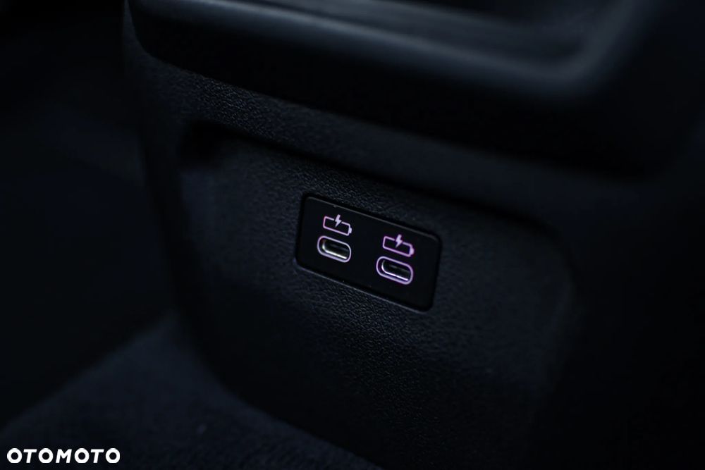 BMW Seria 2 218i Luxury Line - 33