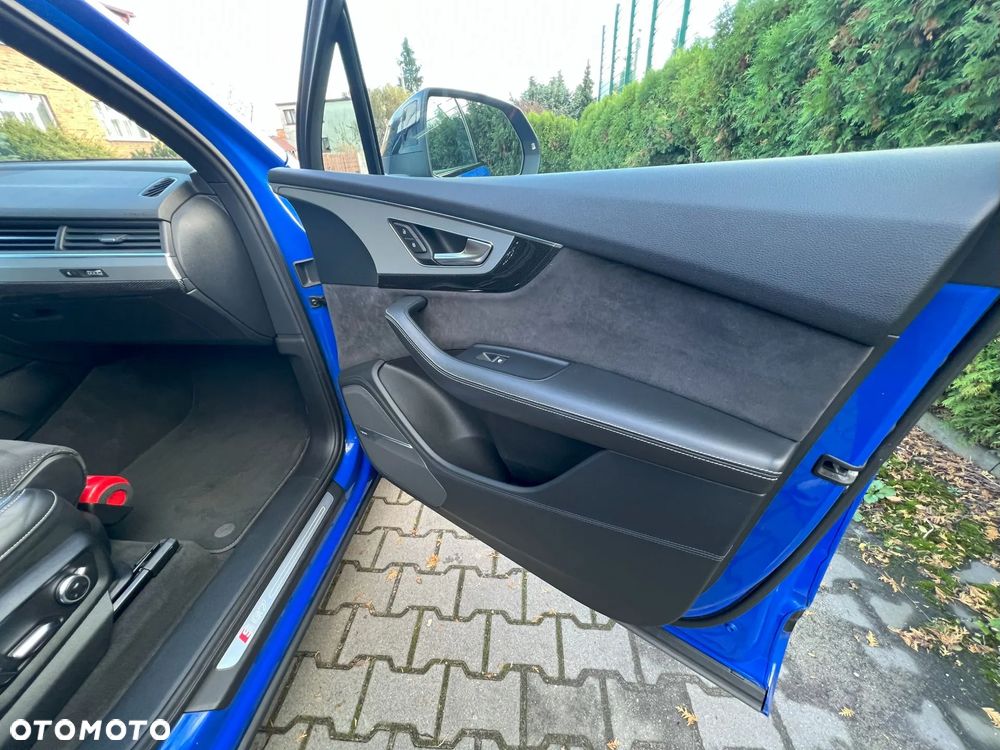 Audi SQ7 - 6