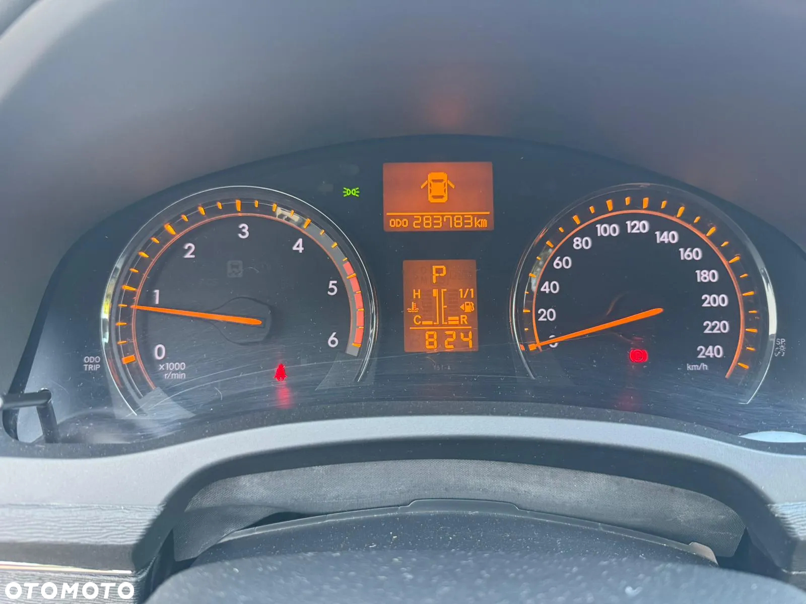 Toyota Avensis 2.2 D-4D Premium - 15