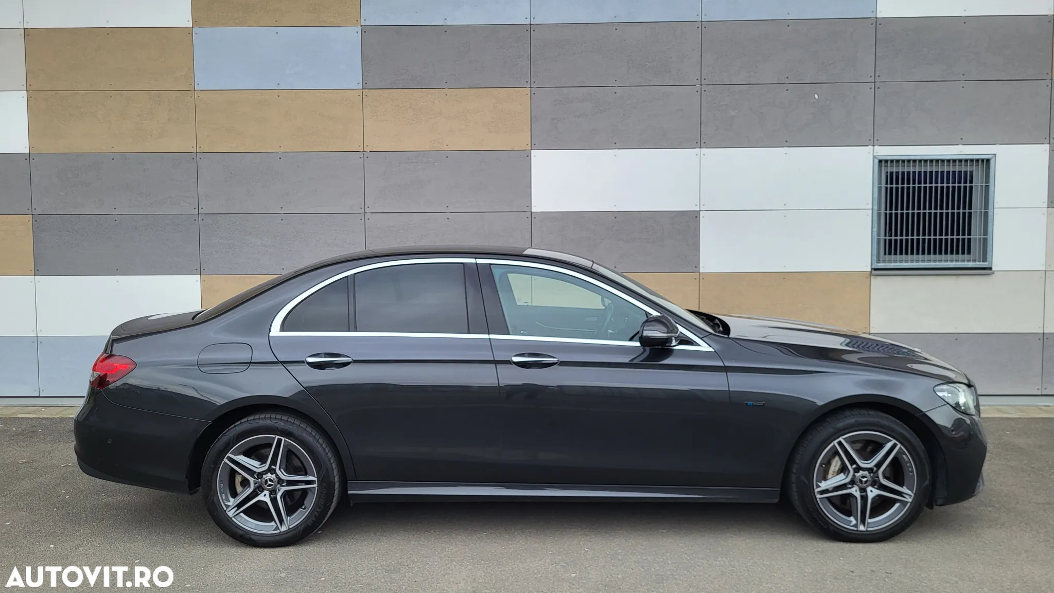 Mercedes-Benz E - 14