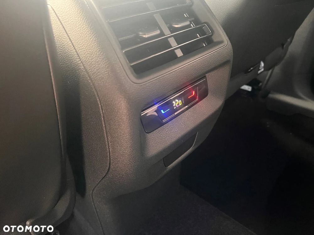Volkswagen Tiguan 2.0 TSI 4Mot Life Plus DSG - 9