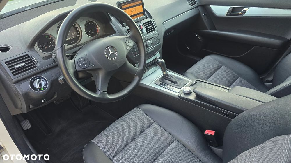 Mercedes-Benz Klasa C - 23