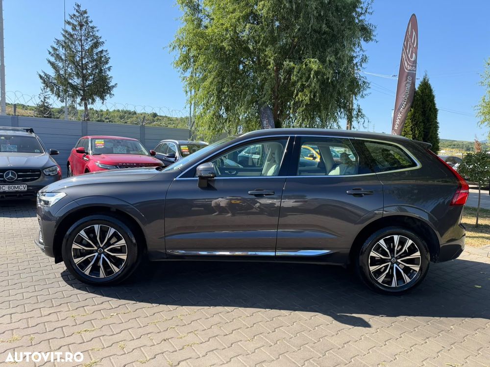 Volvo XC 60 B4 MHEV AT AWD Core - 3