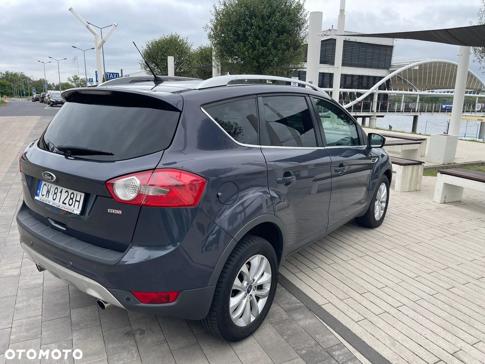 Ford Kuga - 18