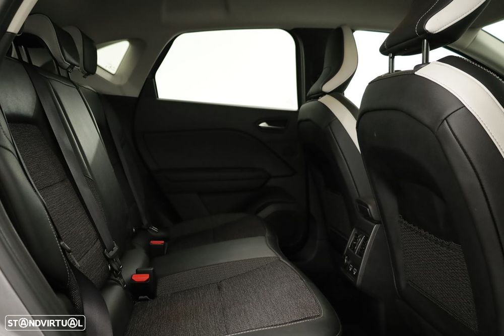 Renault Captur 1.0 TCe Techno Bi-Fuel - 22