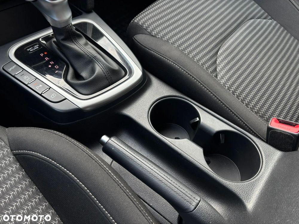 Kia XCeed 1.5 T-GDI M DCT - 18