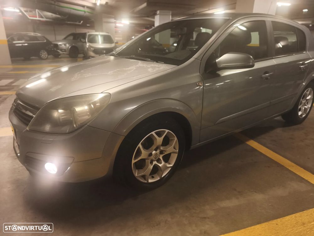 Opel Astra 1.7 CDTI Cosmo M5 - 39
