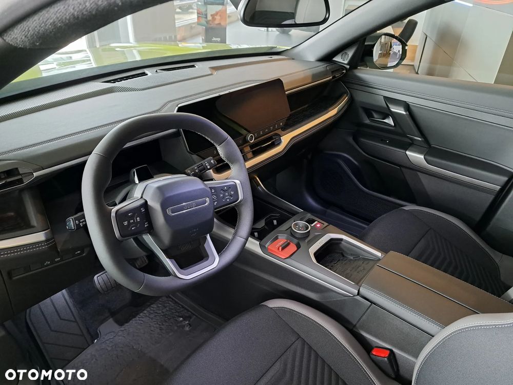 Jeep Compass - 14