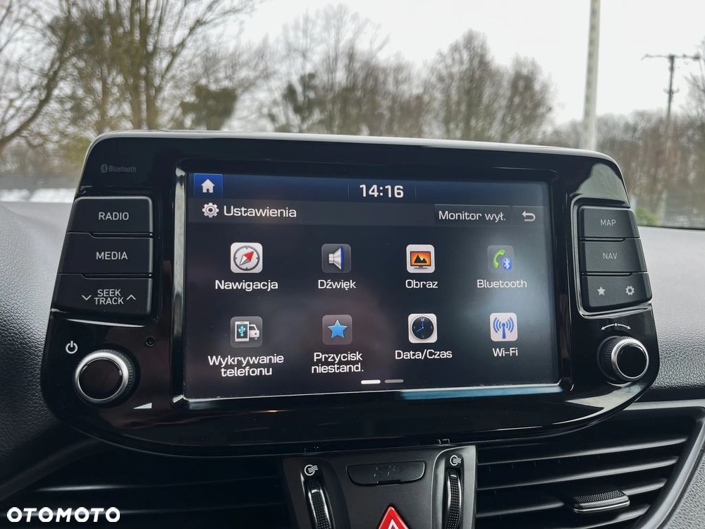 Hyundai i30 blue Kombi 1.6 CRDi Passion - 26