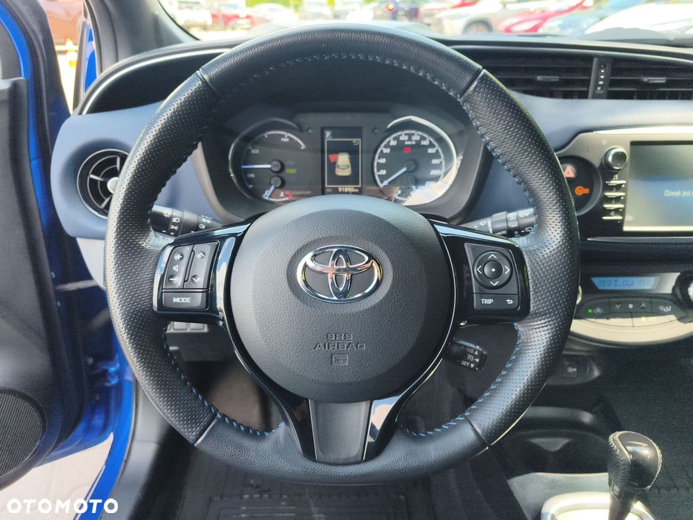 Toyota Yaris - 17