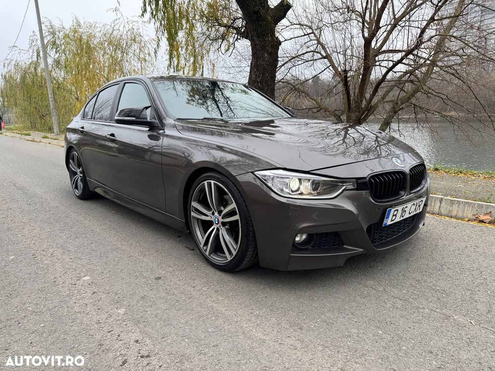 BMW Seria 3 328i Sport Line - 11