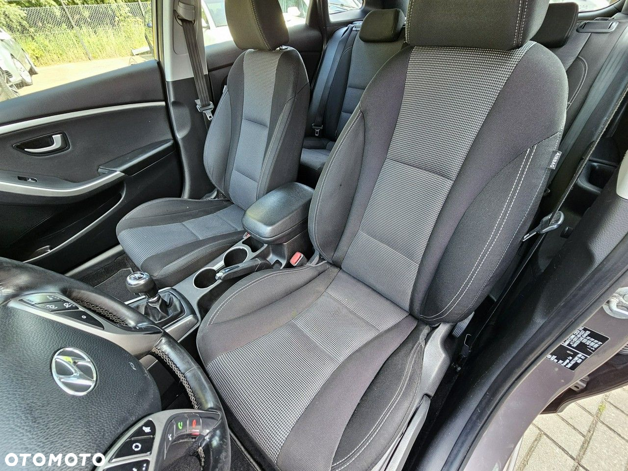 Hyundai i30 1.6 CRDi BlueDrive Comfort - 10