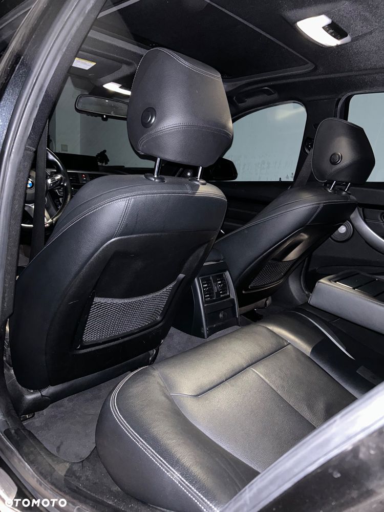 BMW Seria 3 340i M Sport Shadow sport - 11