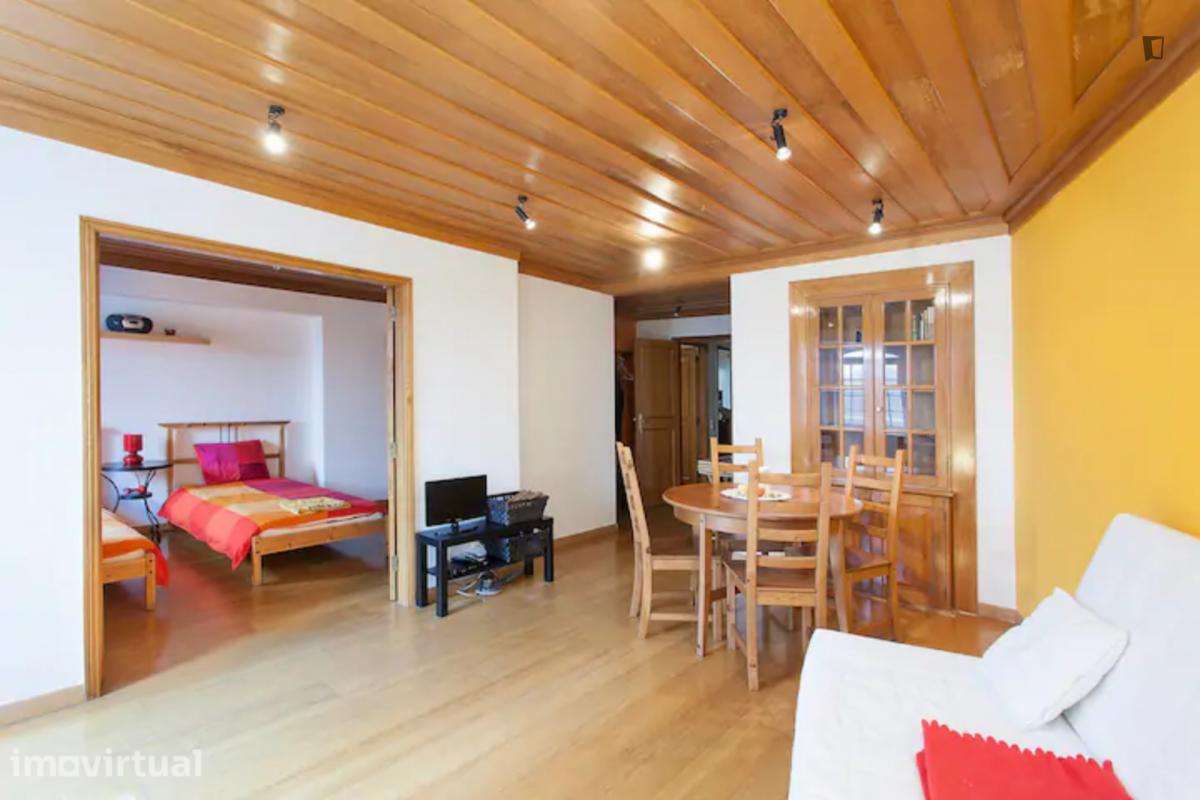 Apartamento com 2 quartos - localizado em Sé Lisbon - Grande imagem: 5/14
