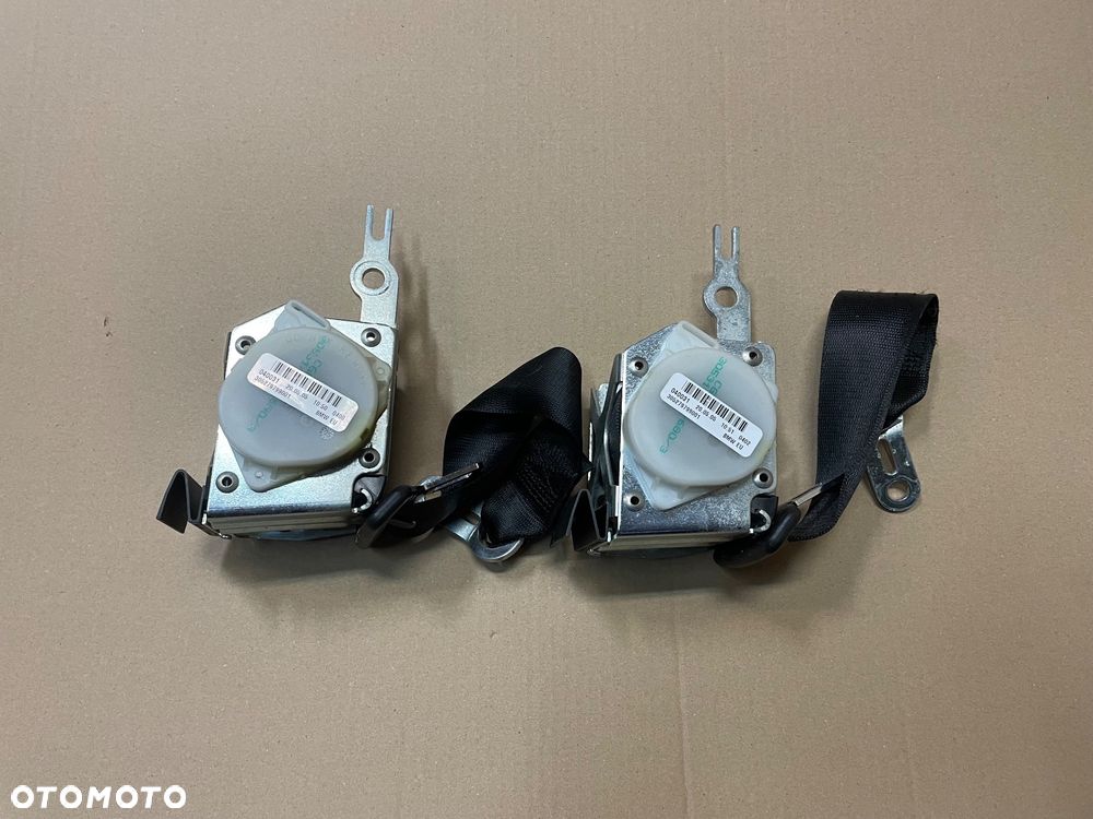 pas bezpieczeństwa tył lewy lub prawy bmw 3 e90 e91 - 1
