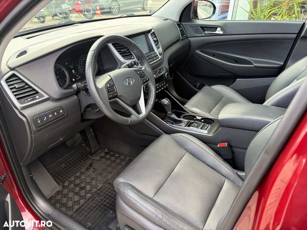 Hyundai Tucson 1.6 T-GDi 4WD 7DCT Luxury - 22