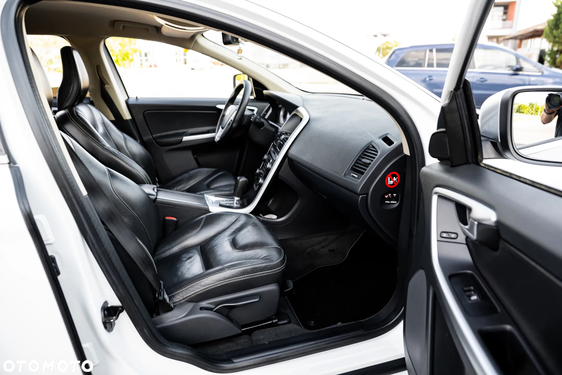 Volvo XC 60 - 8