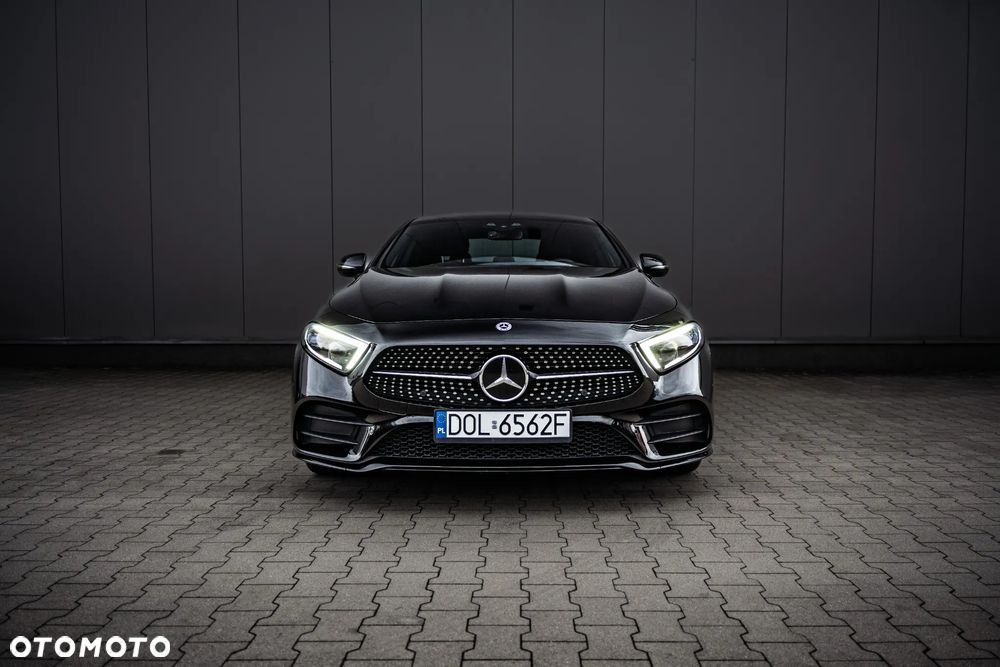 Mercedes-Benz CLS 400 d 4Matic 9G-TRONIC AMG Line - 4