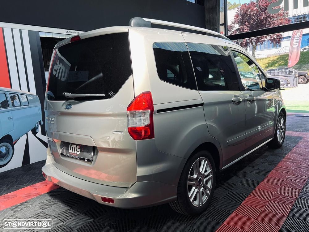 Ford Tourneo Courier 1.0 EcoBoost Titanium - 8
