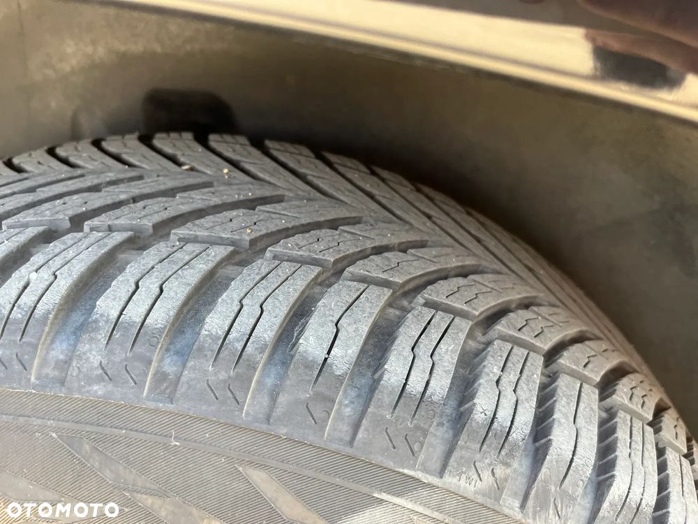 Mercedes-Benz GLK - 33