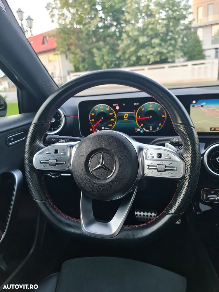 Mercedes-Benz A 180 d 7G-DCT AMG Line - 23