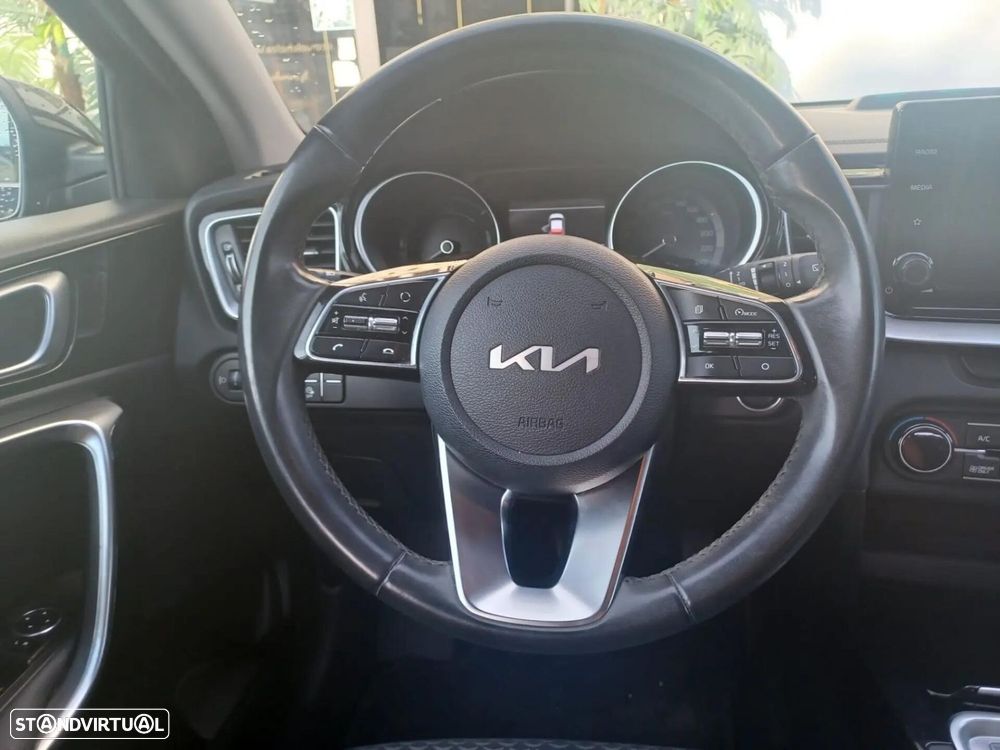 Kia XCeed 1.6 GDi PHEV Drive - 19