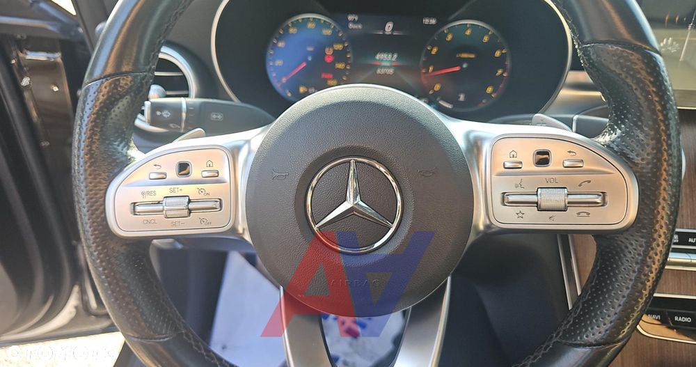 Mercedes-Benz Klasa C 300 4MATIC 9G-TRONIC - 13