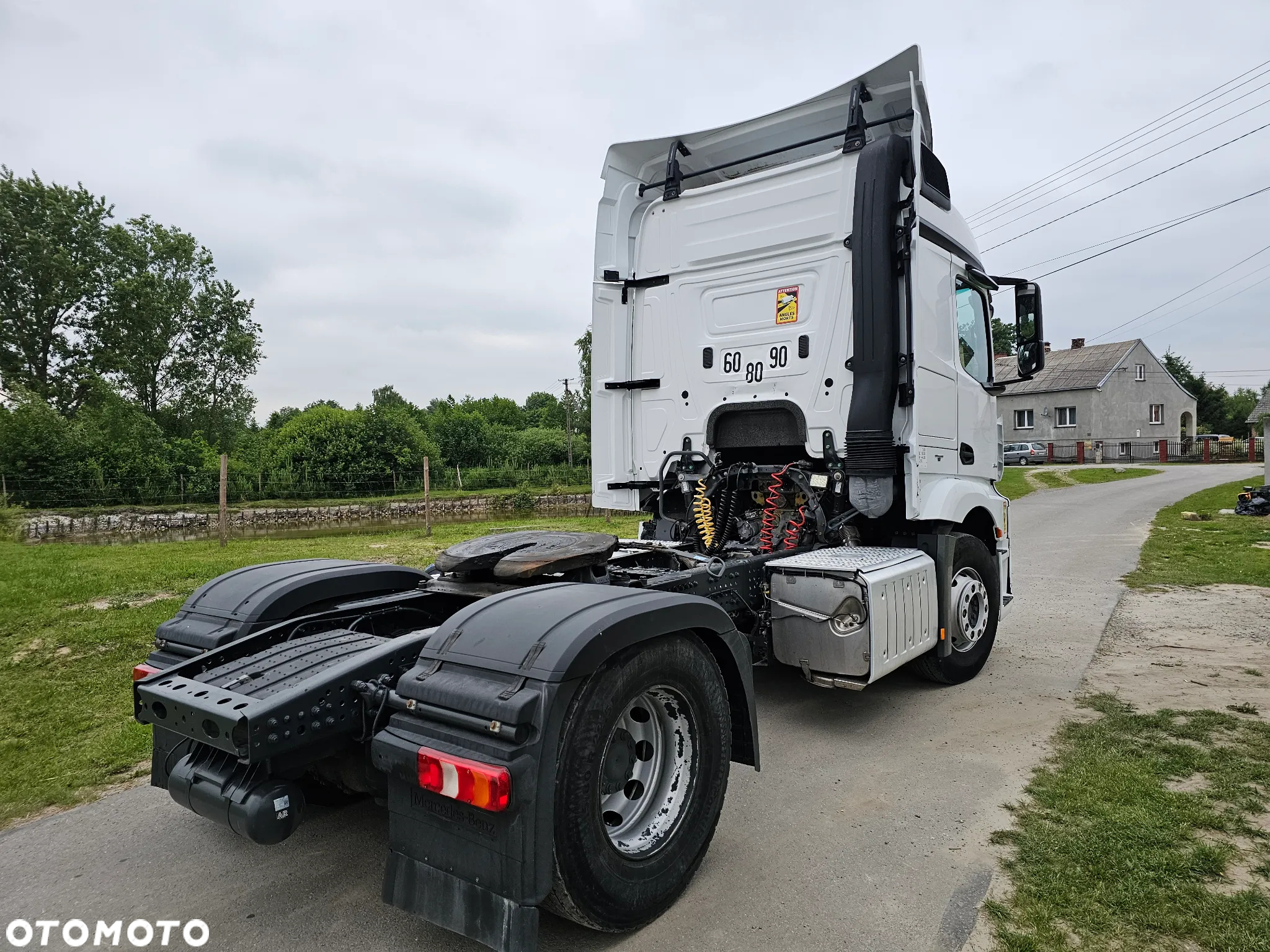 Mercedes-Benz Actros - 4