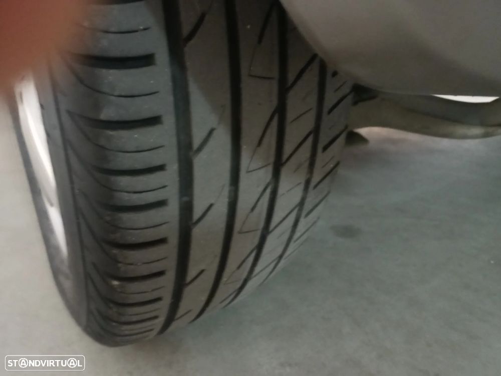 Mercedes-Benz B 180 CDI - 15