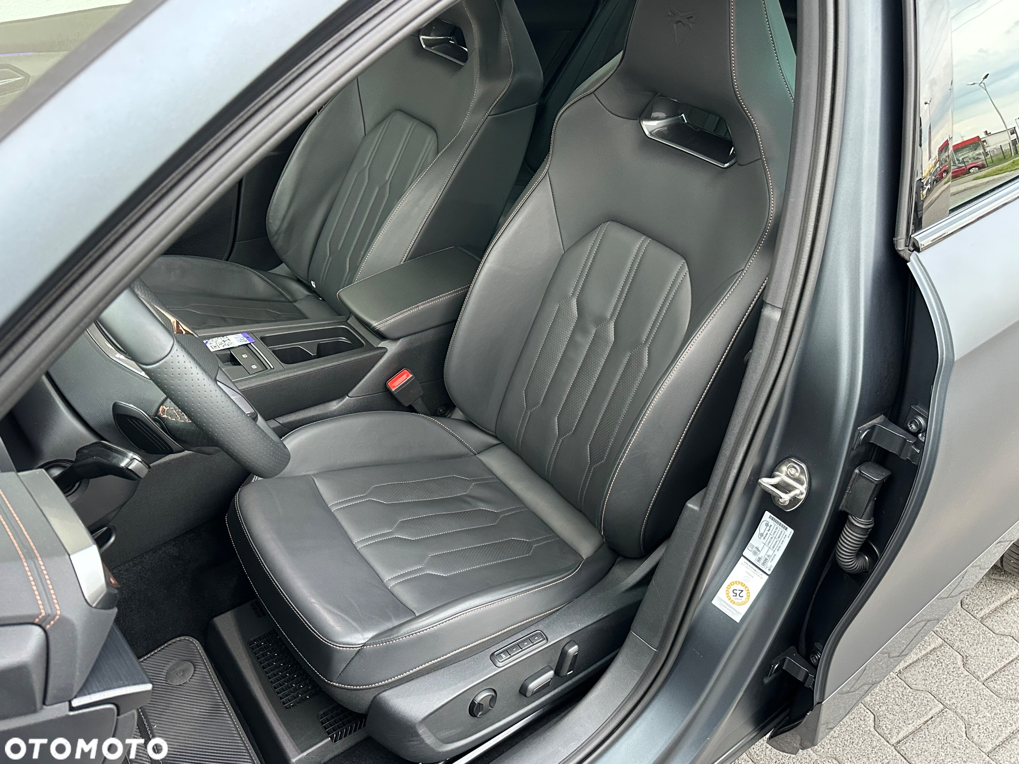 Cupra Formentor 2.0 TSI 4Drive VZ Tribe Edition DSG - 20