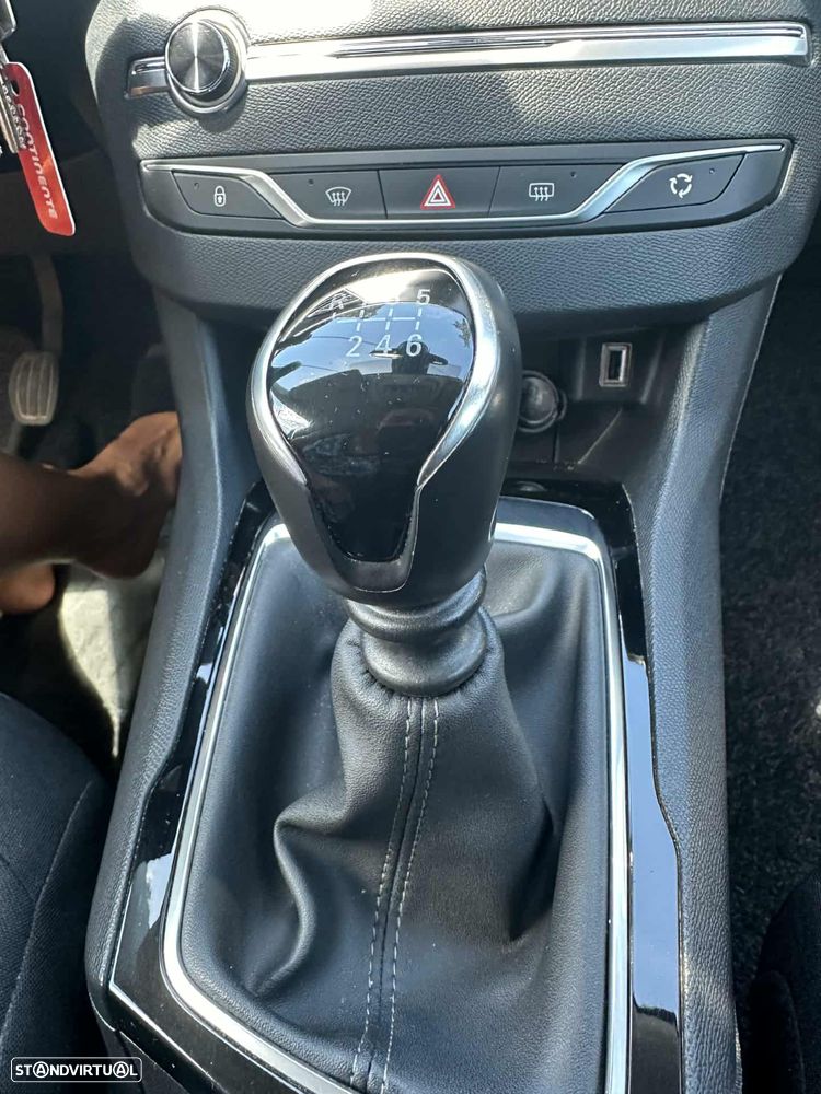 Peugeot 308 SW BlueHDi 100 Stop & Start Access - 8