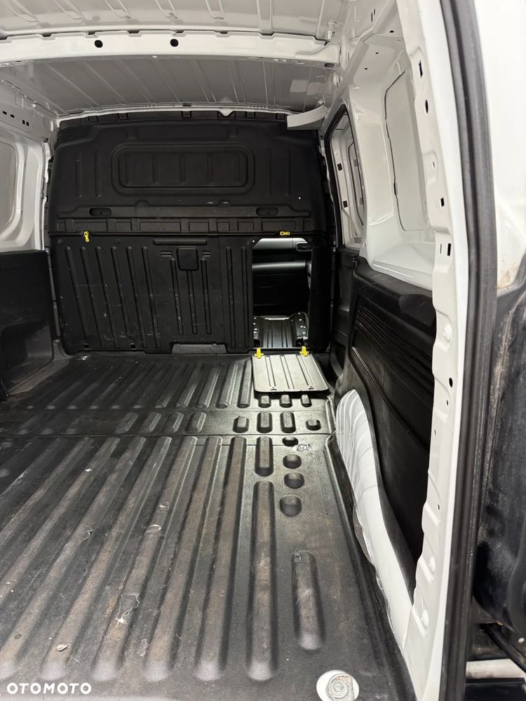 Peugeot Partner - 13