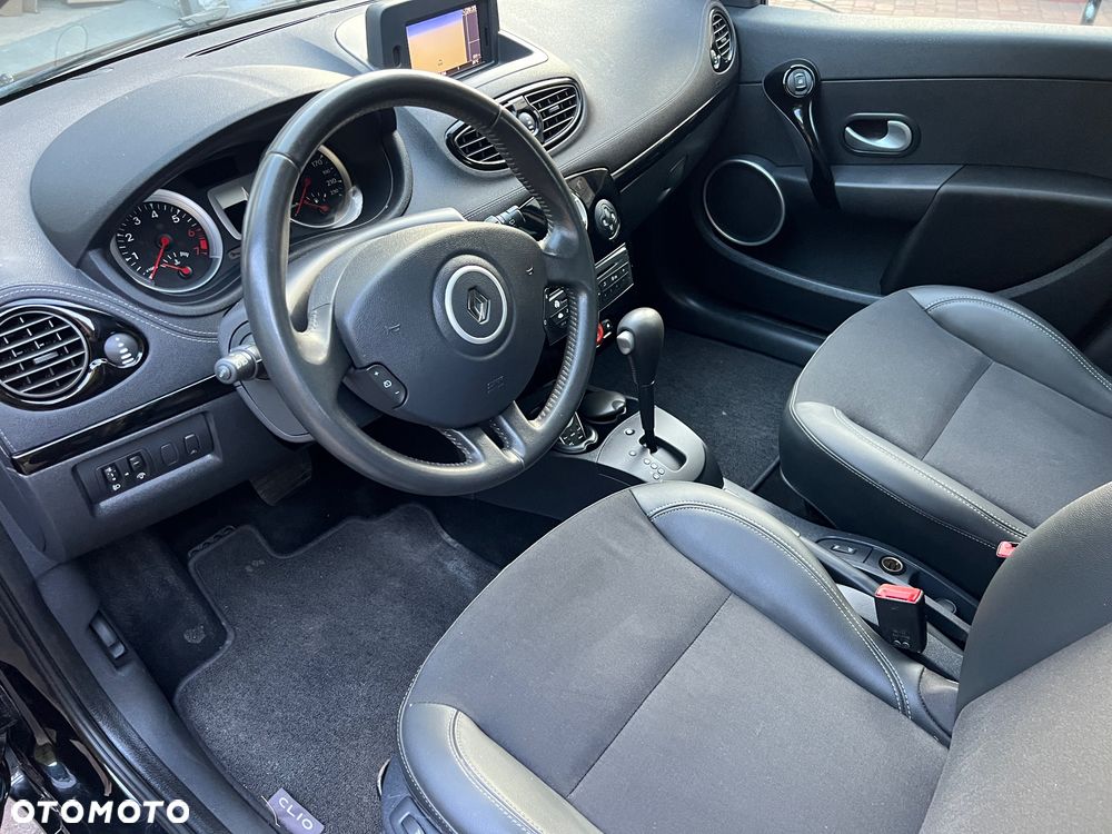 Renault Clio 1.6 16V Night&Day - 6
