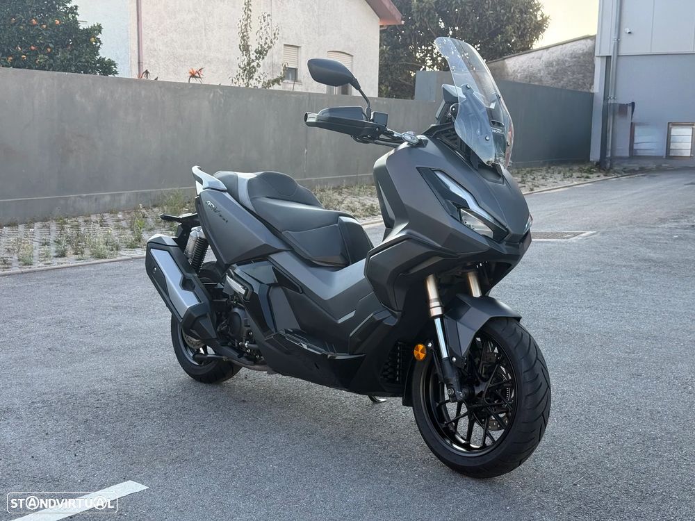 Honda ADV 350 - 1