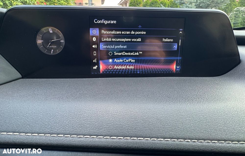 Lexus UX - 29
