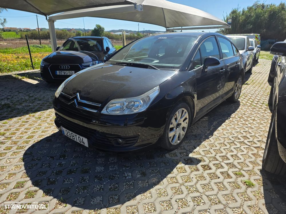 Citroën C4 1.6 HDi 110 Exclusive - 2