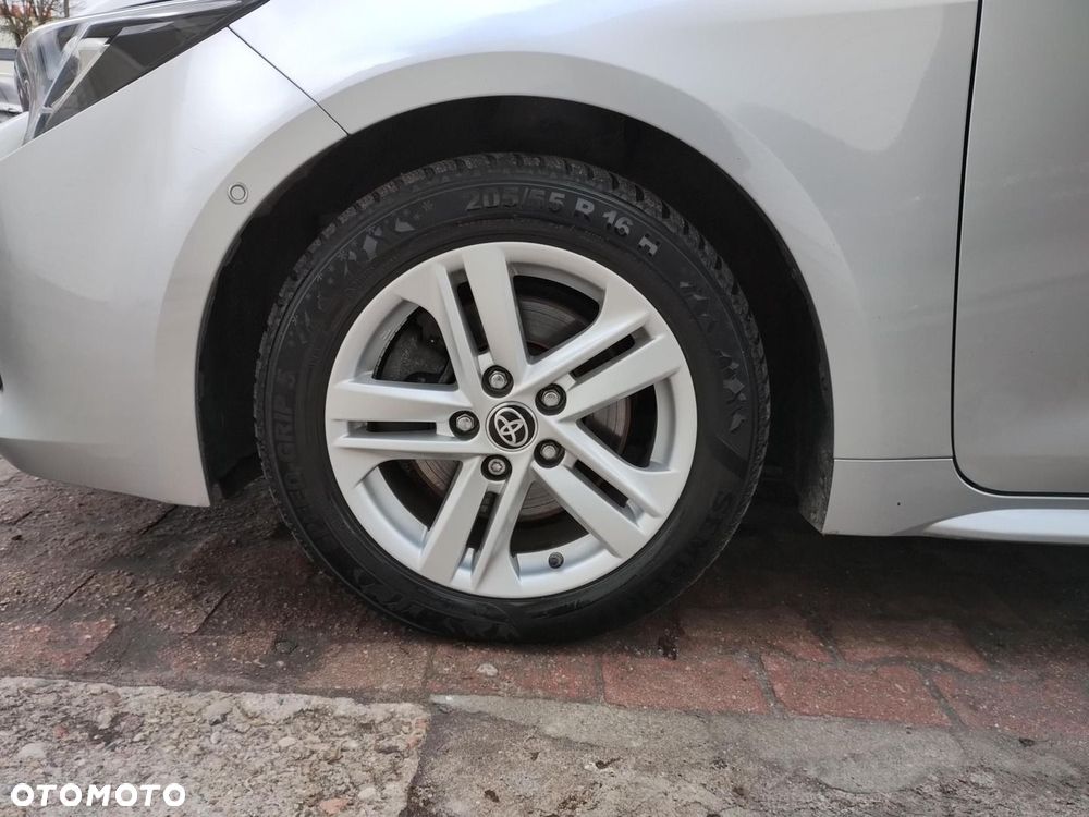 Toyota Corolla 2.0 Hybrid Comfort - 11