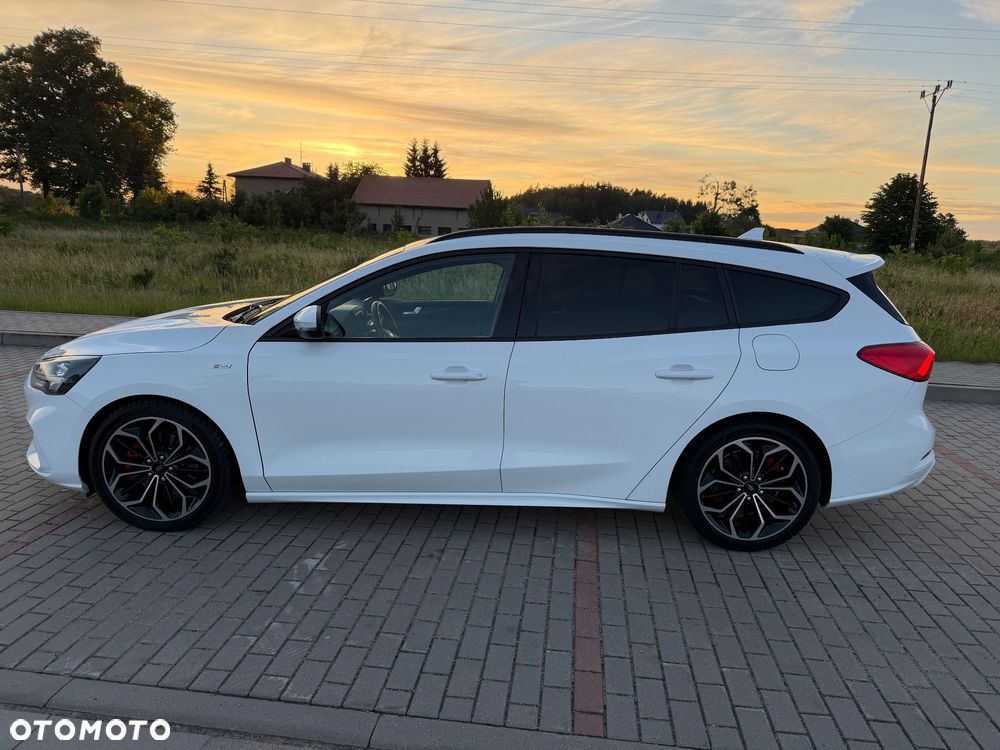 Ford Focus 1.5 EcoBlue ST-Line - 24