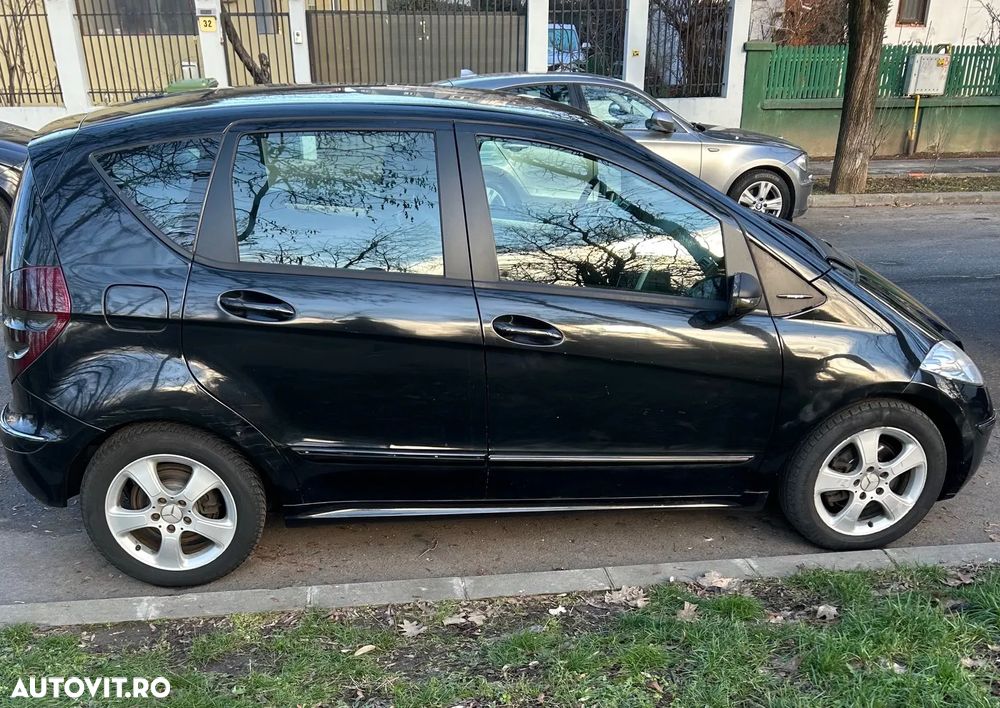 Mercedes-Benz A - 2