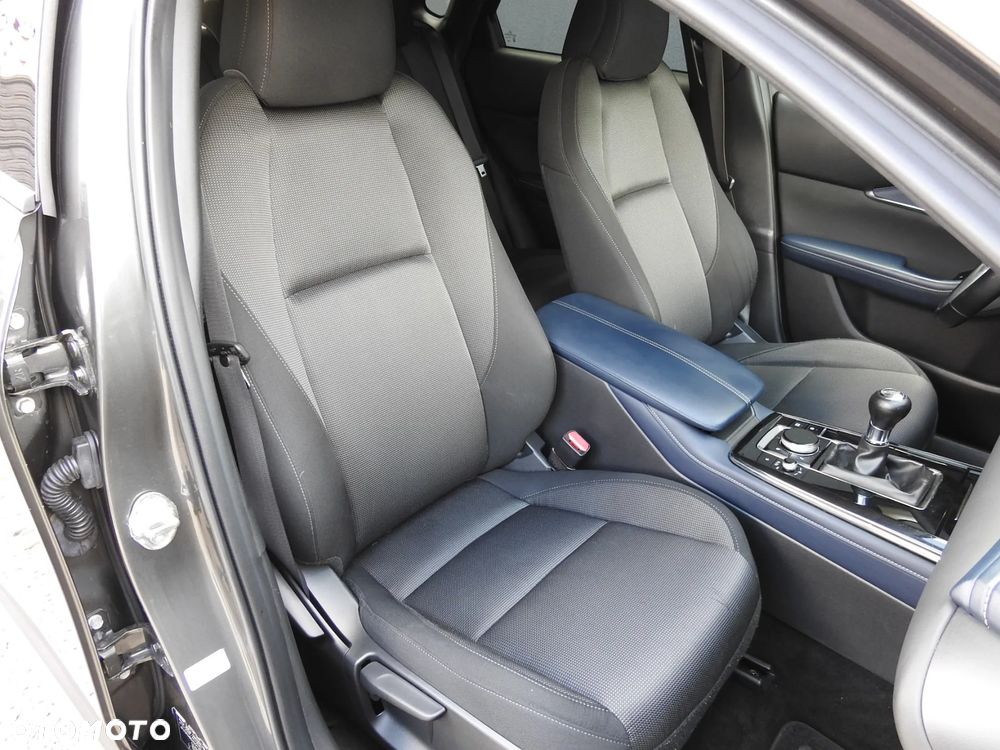 Mazda CX-30 SKYACTIV-D 1.8 - 11