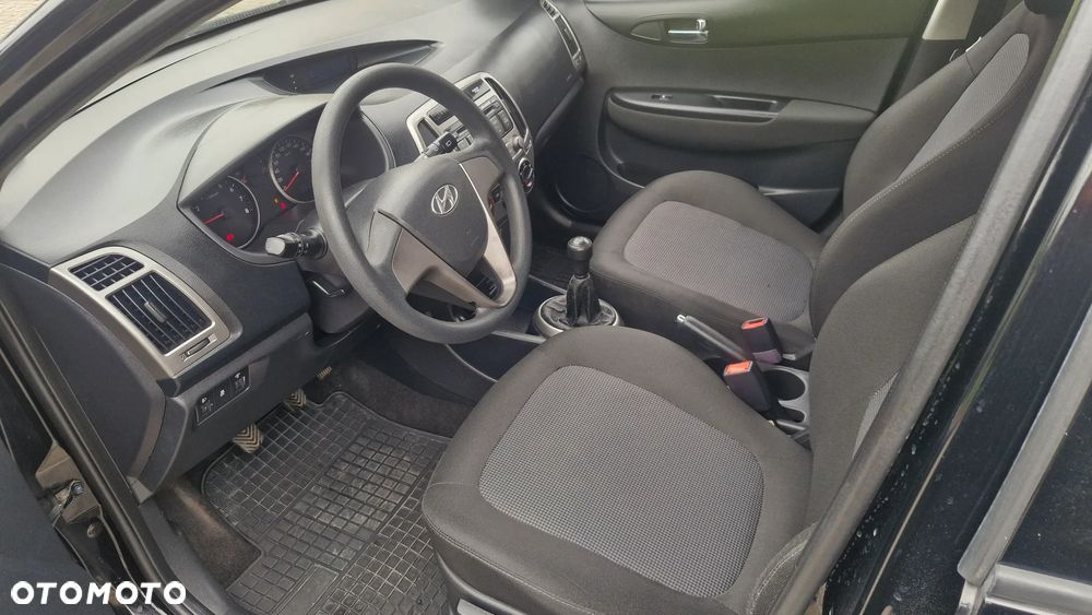 Hyundai i20 1.2 Intro Edition - 9